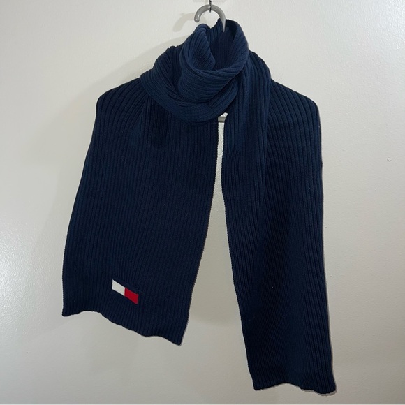 Tommy Hilfiger Navy Rib Knit Scarf - Picture 1 of 4